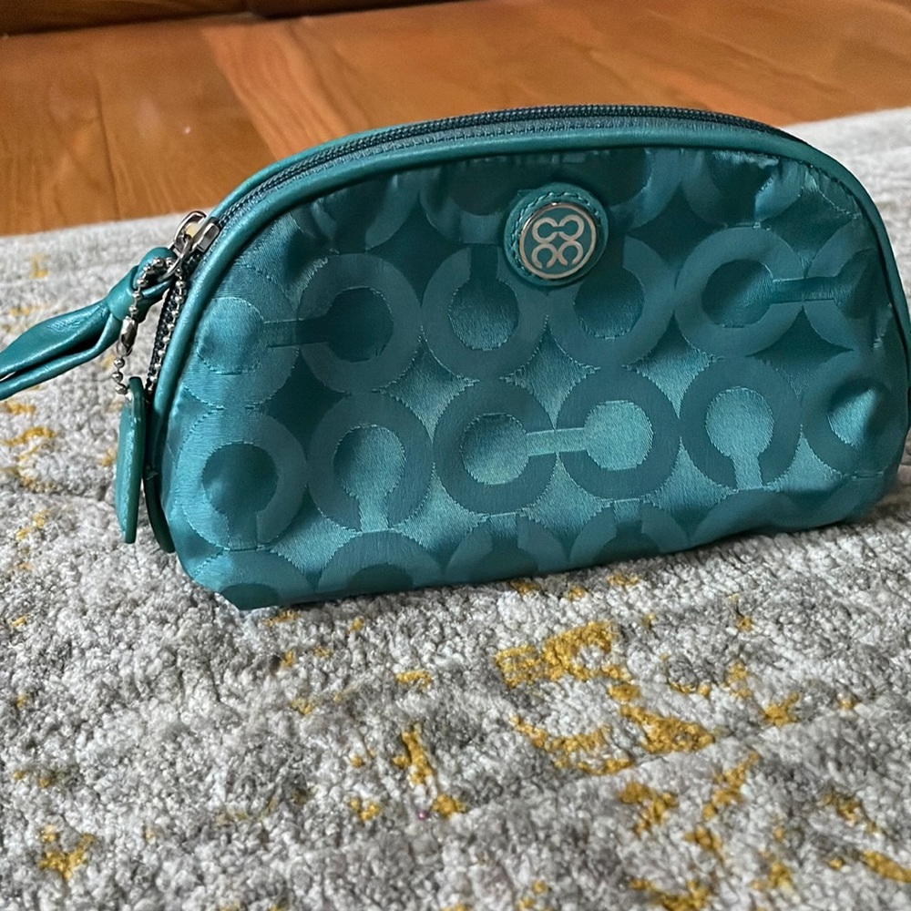 Coach make up / jewelry bag